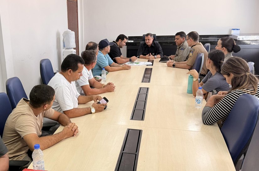 SSP/AL recebe vereador e representantes de grupo envolvido em conflito fundiário em Palmeira dos Índios