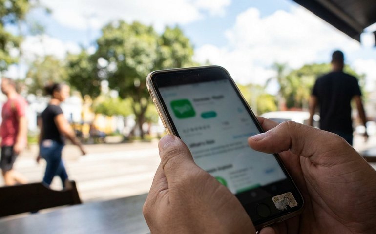 WhatsApp Plus entra em fase de testes no Brasil