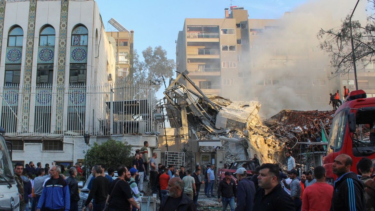 Em meio a ataques, Síria pede que militares de Israel deixem o país