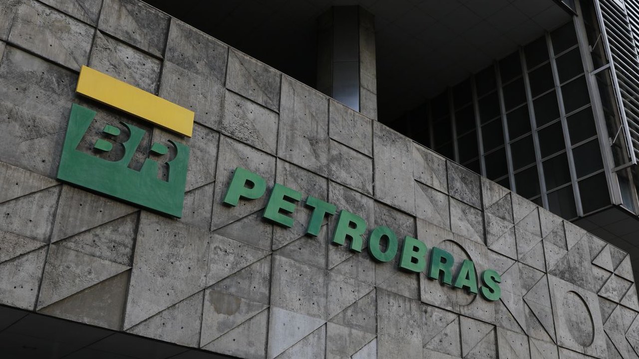 Petrobras inicia pagamento de dividendos a acionistas