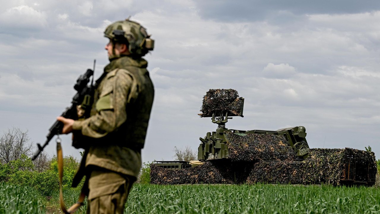 Defesa russa reage com precisão a ataques de drones, segundo especialista