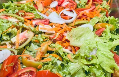 Alimentação equilibrada e estilo de vida saudável previnem o câncer