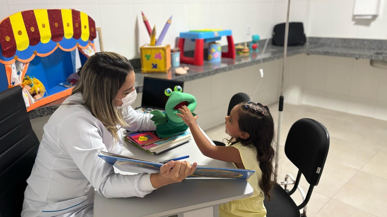 Pedagoga do Hospital da Criança ressalta importância da leitura para o desenvolvimento infantil