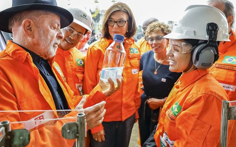 Lula defende criação de reserva estratégica de combustíveis