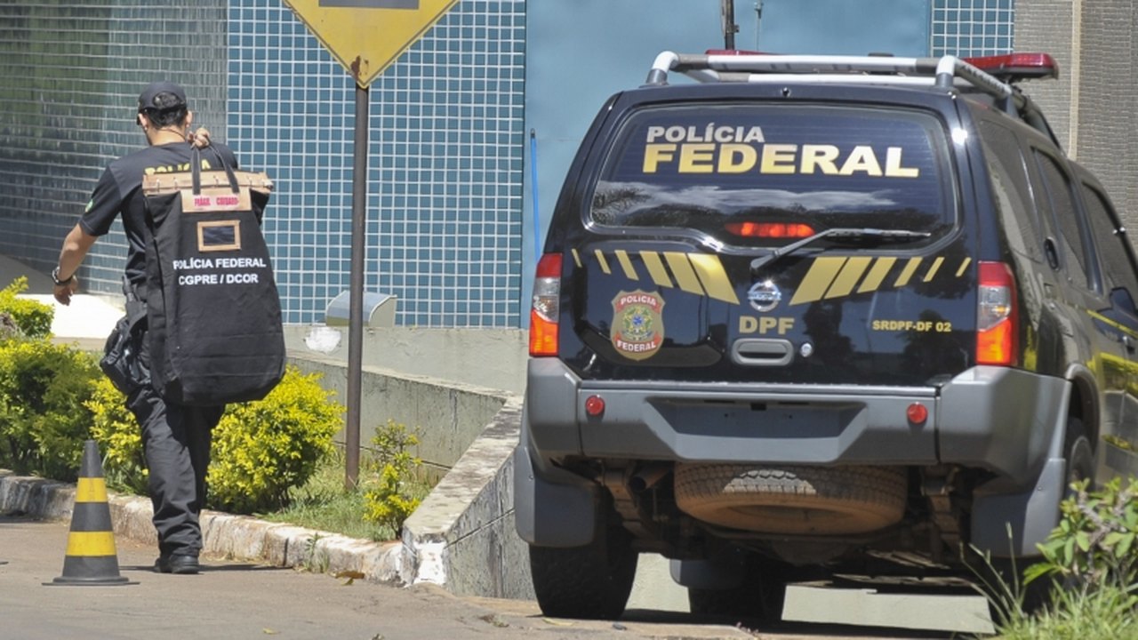 PF faz operação contra fraude na compra de merenda escolar em Alagoas