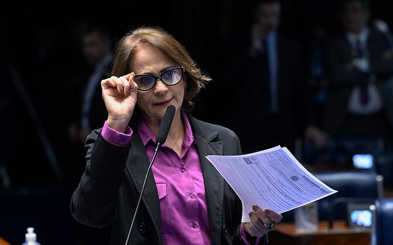 Damares alerta para aumento da violência contra idosos no Brasil