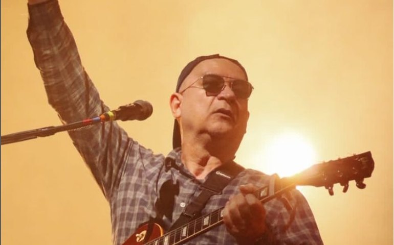 Herbert Vianna, do Paralamas do Sucesso, é internado no Rio