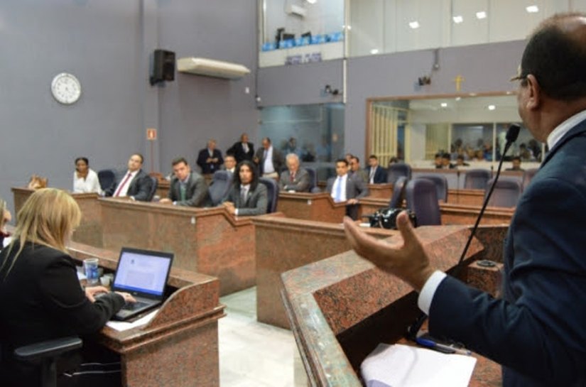 Vereadores voltam a cobrar melhor relacionamento com Executivo