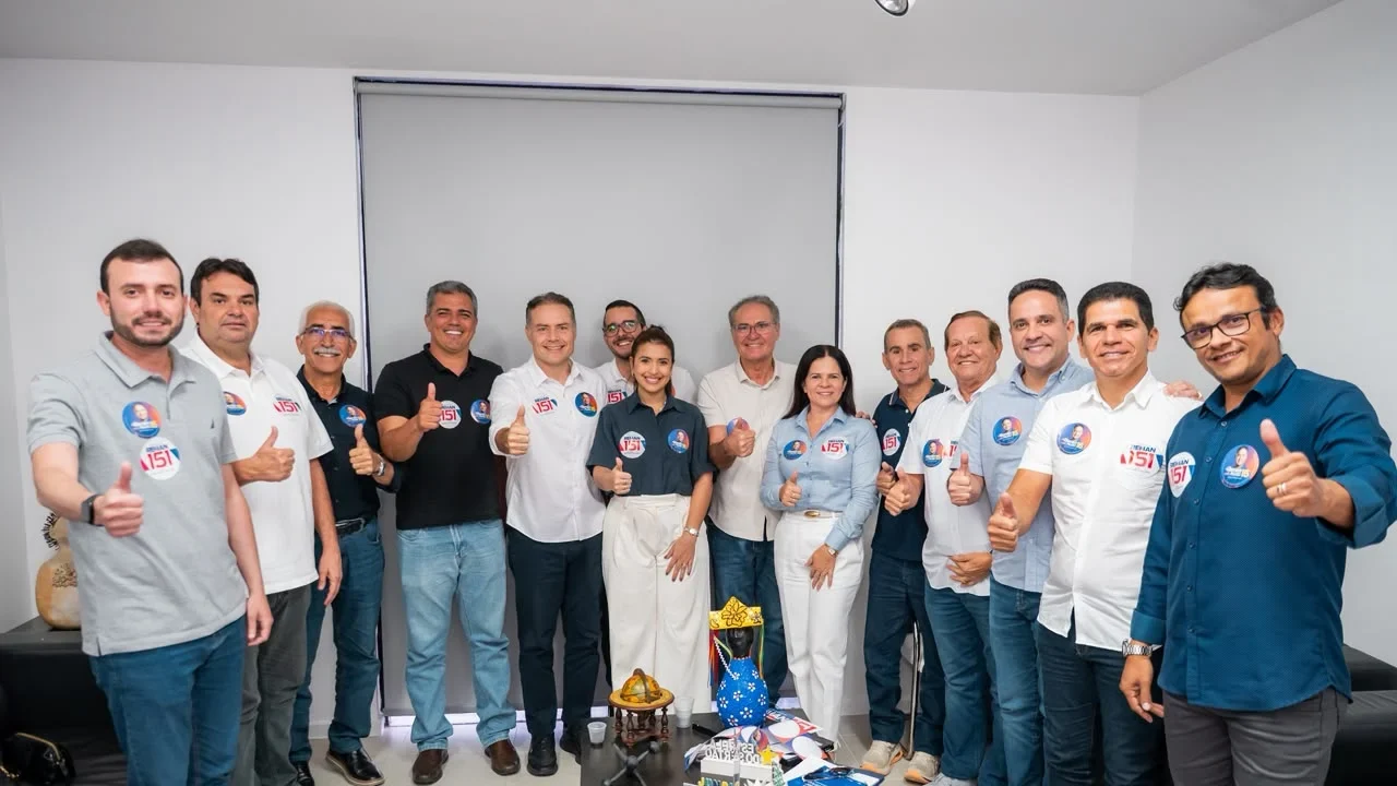 Prefeitos filiados ao Republicanos reforçam apoio a Renan Filho