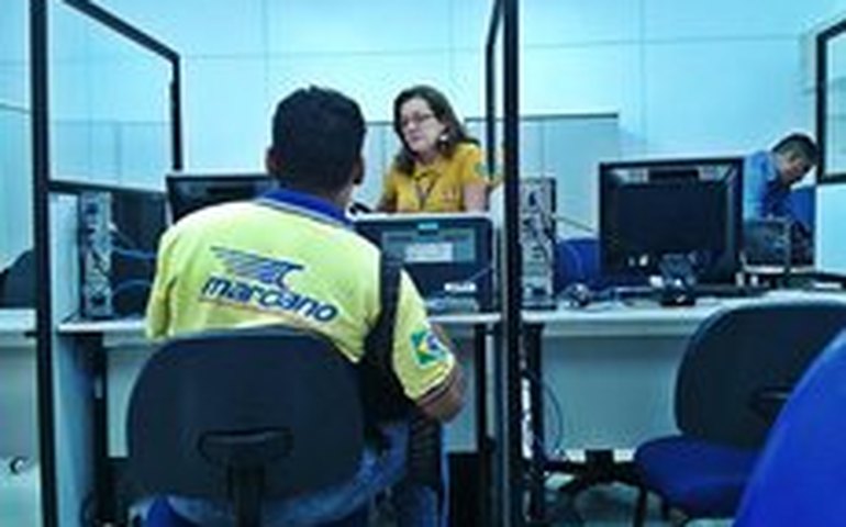 Detran inaugura posto de atendimento no shopping popular em Maceió