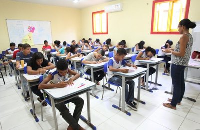Escolas de Marechal Deodoro recebem Prêmio de Qualidade da Educação Municipal Ib Gatto Falcão