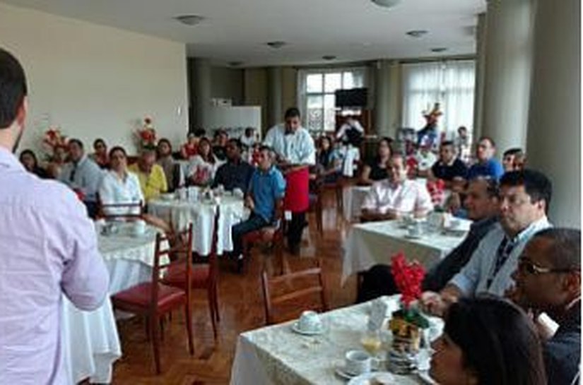 Sindilojas Penedo reúne empresários e apresenta números do município