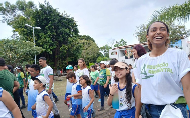 Alurb encerra atividades do Mês da Árvore com ações sustentáveis na Santa Amélia