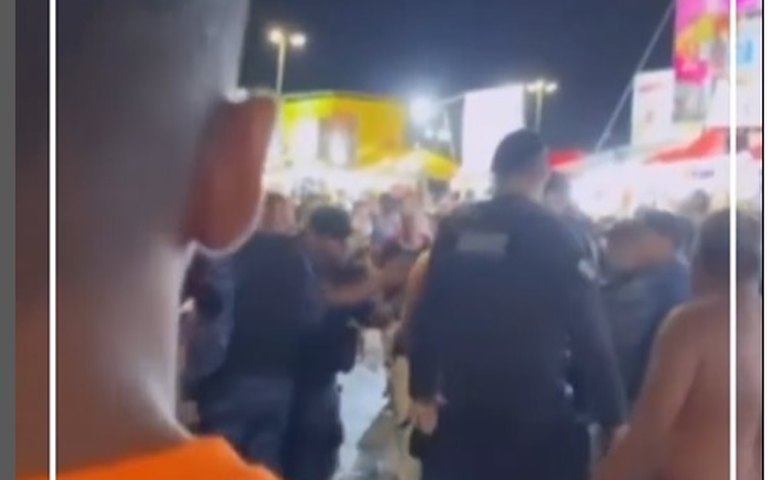 Incidentes de violência marcam noite de sexta no Massayó Verão em Jaraguá