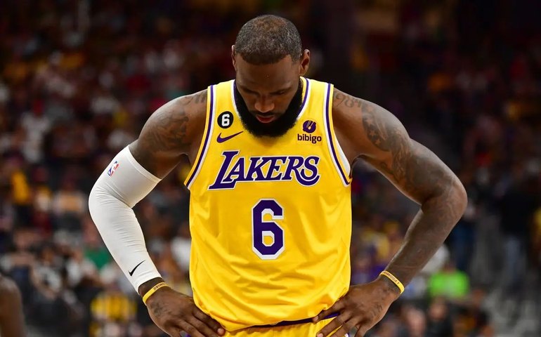 LeBron em Paris-2024? Craque faz comentário enigmático após eliminação dos Estados Unidos no Mundial