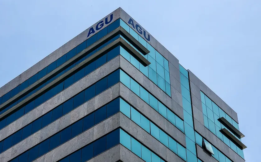 Barreirinhas: Se não se confirmar compensação à desoneração, a AGU será acionada