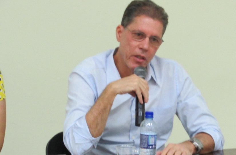Pinaud apresenta balanço de ações e metas da Seades para 2017