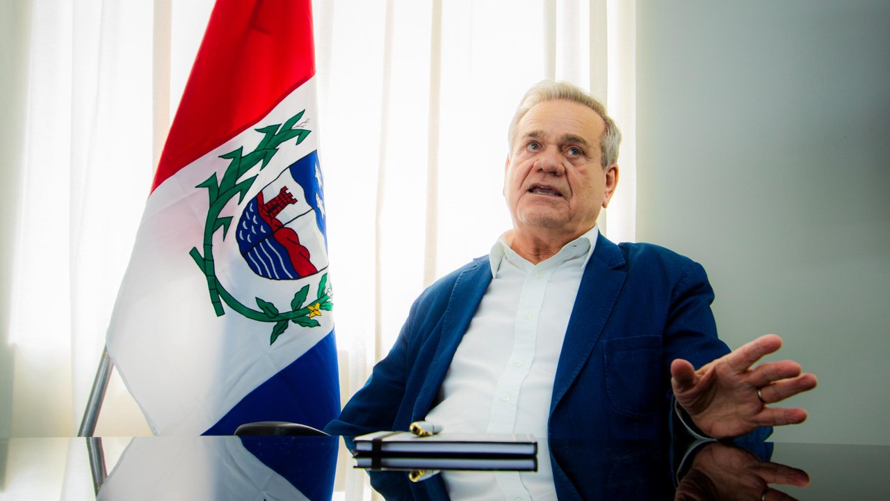 Ronaldo Lessa assume o Governo de Alagoas até o dia 23 de dezembro