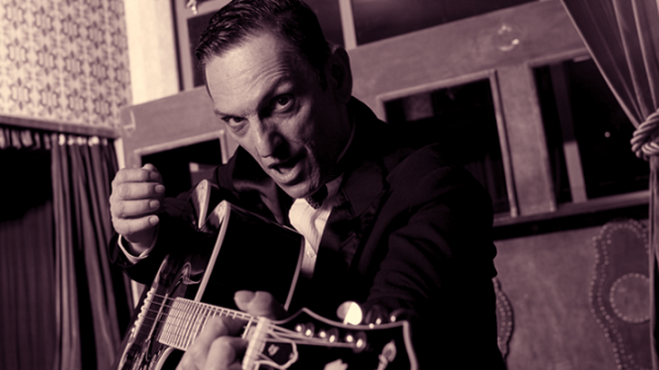Paulo Miklos leva novo show a Santo André