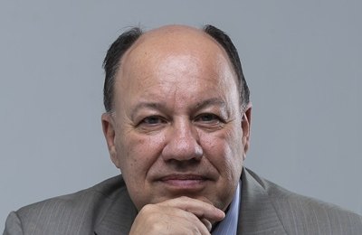 A democracia sitiada por dentro