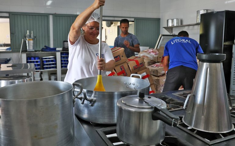 Investimento global em merenda dobra e alimenta 80 milhões a mais