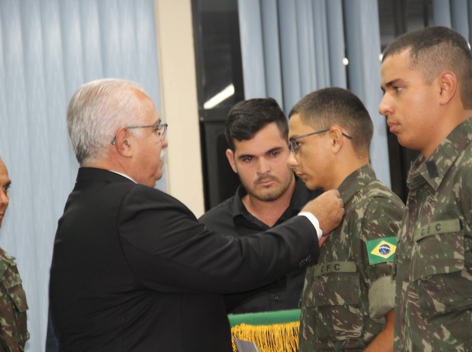 Rogério Teófilo participa de formatura da turma de atiradores do TG 07/015