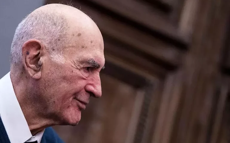 'Nunca vou conseguir sair de Auschwitz-Birkenau', afirma sobrevivente