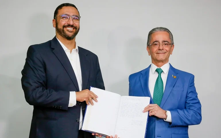 Desembargador Fábio Bittencourt assume governo de Alagoas