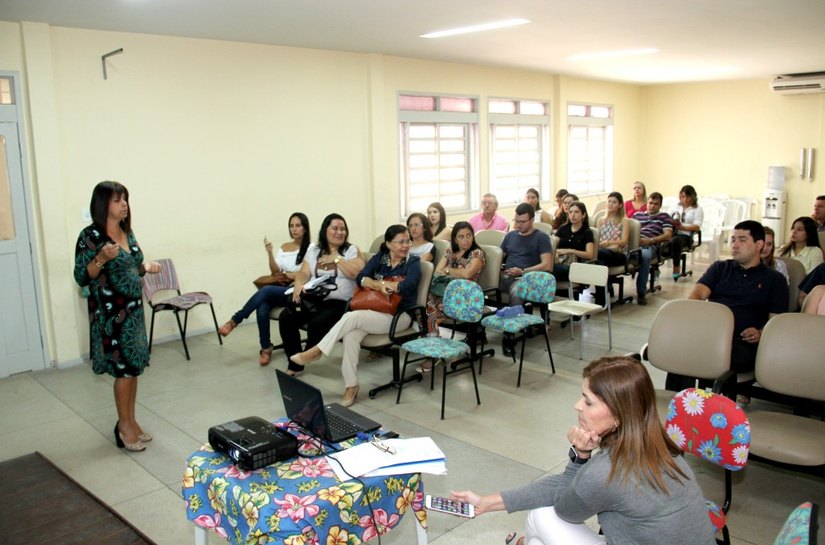 Sífilis congênita: Profissionais de Arapiraca participam de capacitação