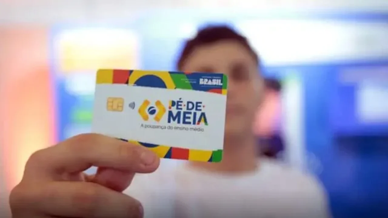 Pé-de-Meia inicia pagamento da terceira parcela nesta segunda-feira
