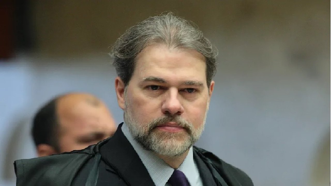 Toffoli arquiva investigações sobre conduta de Bolsonaro na pandemia
