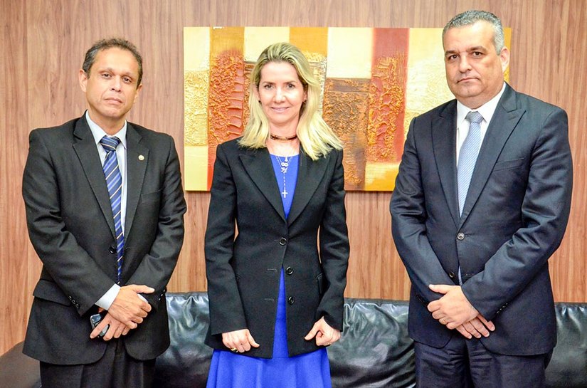 Procurador Geral de Justiça visita a presidente do TCE e fala em parceria