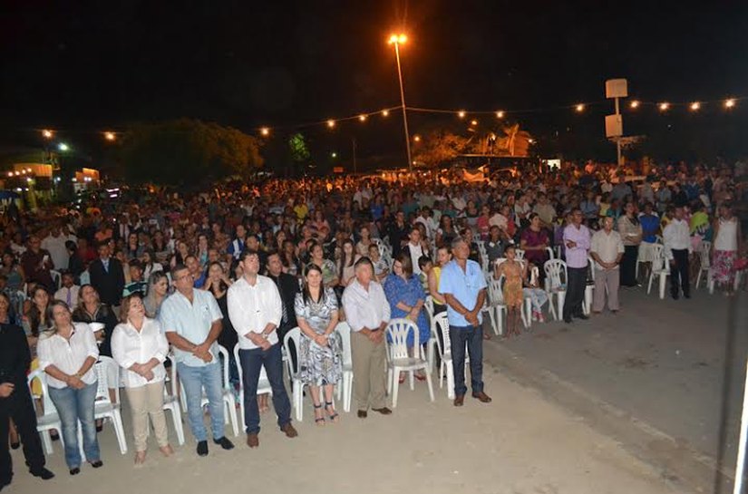 Milhares de pessoas comemoram o "Dia do Evangélico” em Atalaia