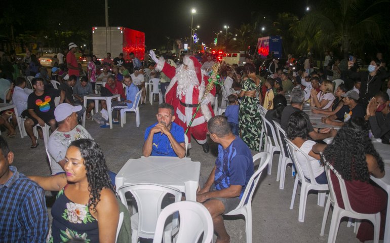 Prefeitura de Maceió promove ceia natalina para pessoas em situação de rua