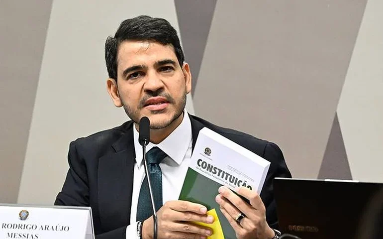 Senado impõe derrota ao Planalto e rejeita Jorge Messias para o Supremo