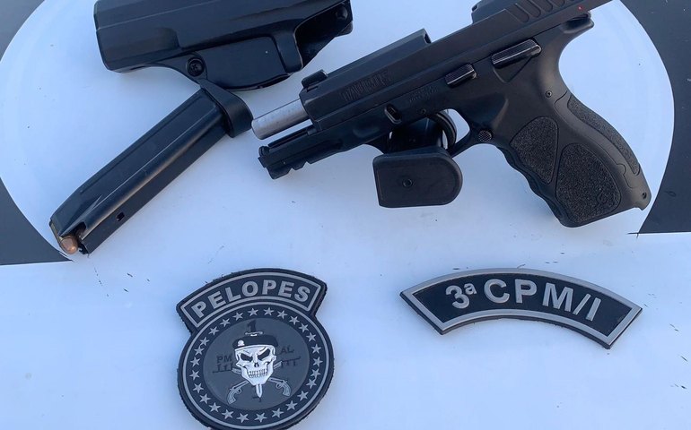 PM prende autor de feminicídio e apreende três armas em ações na capital e no interior do estado