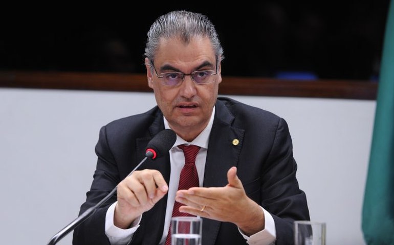 Comissão especial debate proteção de dados por órgãos públicos