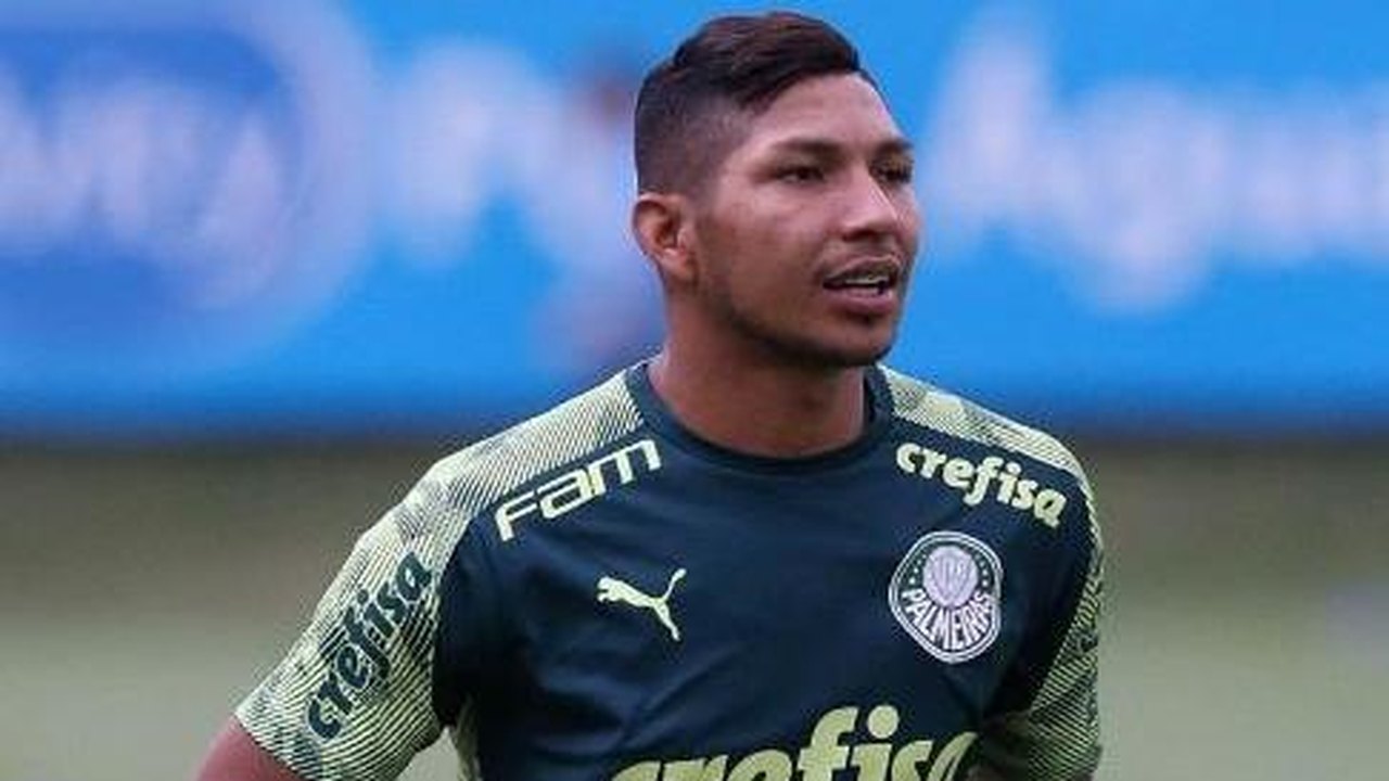 Palmeiras obtém efeito suspensivo e Rony pode jogar clássico contra o Corinthians
