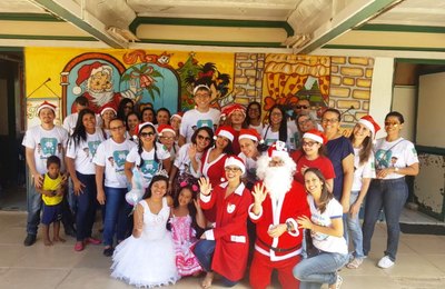 Saúde Bucal realiza 1º Natal Odontológico em creche de Palmeira
