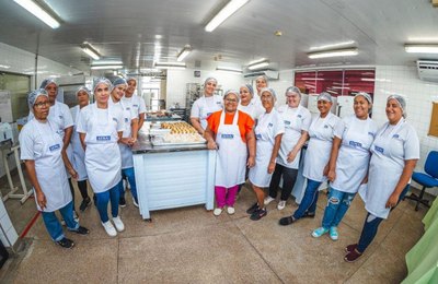 Alunas do curso de confeitaria do Emprega Mulher falam do sonho de ter o próprio negócio