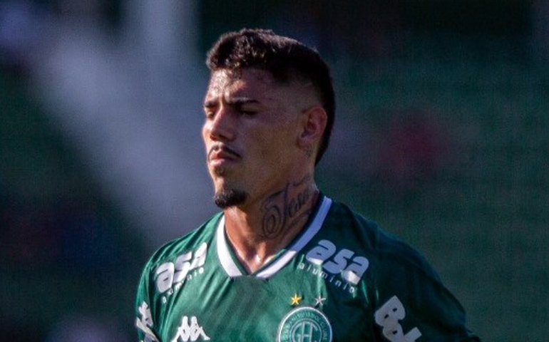 Guarani prorroga contrato com lateral Mayk até o fim de 2024