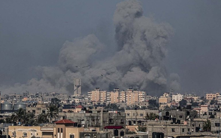 Israel confirma bombardeio no subúrbio de Beirute, capital do Líbano, em prédio do Hezbollah