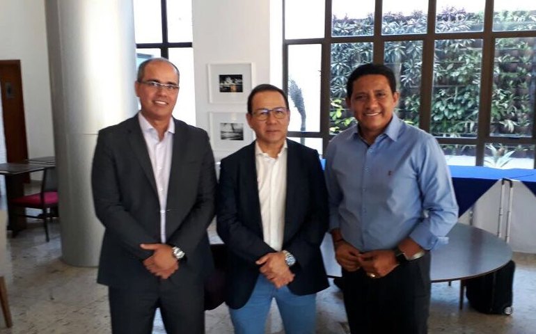 Julio Cezar confirma para dia 4 a retomada das obras de Conjuntos invadidos