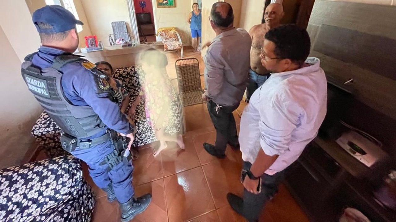 Representantes da prefeitura dizem que hematomas em aluno de uma creche foram causados por uma brincadeira entre crianças