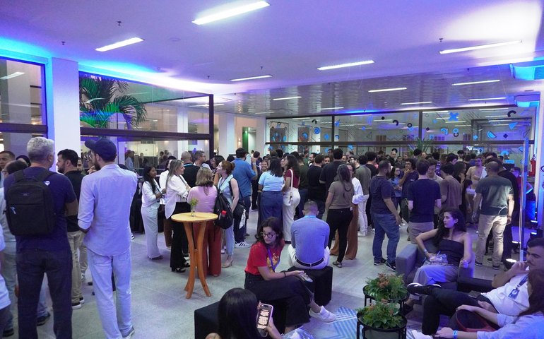 Secretária destaca parceria entre Governo, academia e setor produtivo durante a 4ª edição do Edgex