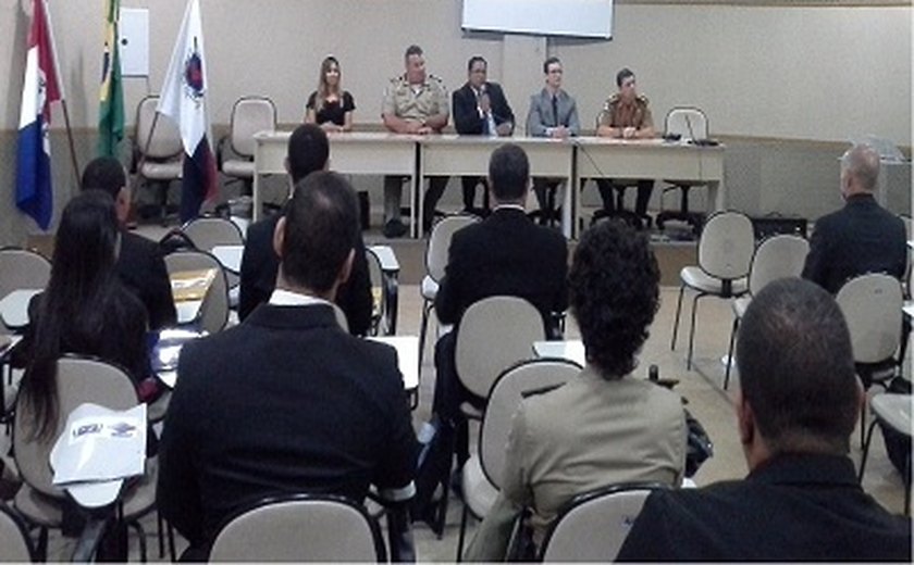 Comandante da PM prestigia aula inaugural do Curso de Análise de Inteligência