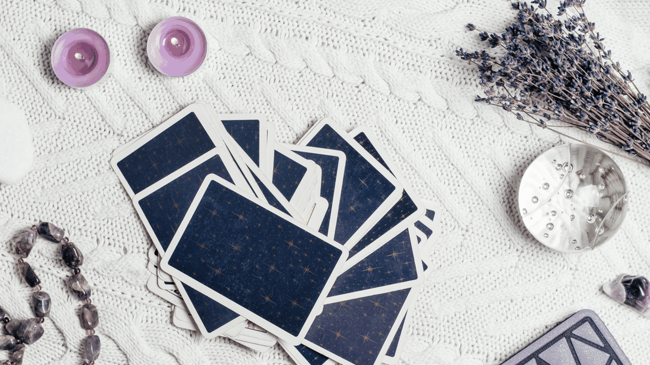 Tarot do dia: previsão para os 12 signos em 14/10/2026