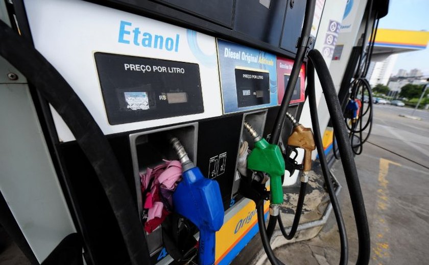 Preços da gasolina e do etanol sobem em todo o país