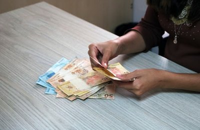 Governo de Alagoas libera segunda faixa salarial nesta sexta-feira (11)