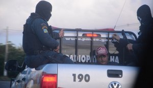 POLICIA 